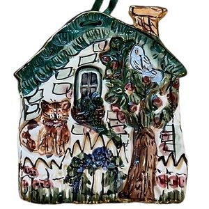 Heather Goldminc Catbird House